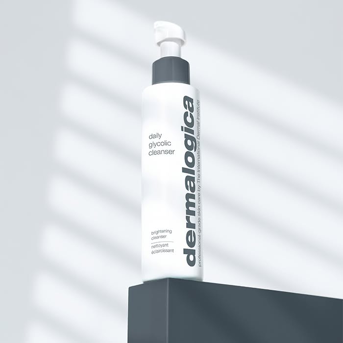 111439.b - Soma Laser - Skincare clinic - Pretoria - Customised skin and hair treatments. Stockists of Dermalogica, Lamelle, MD Lash Factor and Heliocare
